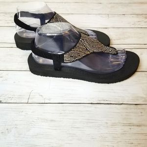 Skechers Yoga Foam Meditation Rhinestone Bling Thong Sandals NWOT
